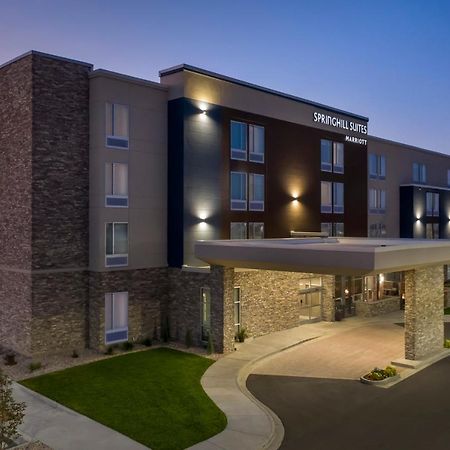 Springhill Suites By Marriott Loveland Fort Collins/Windsor Bagian luar foto